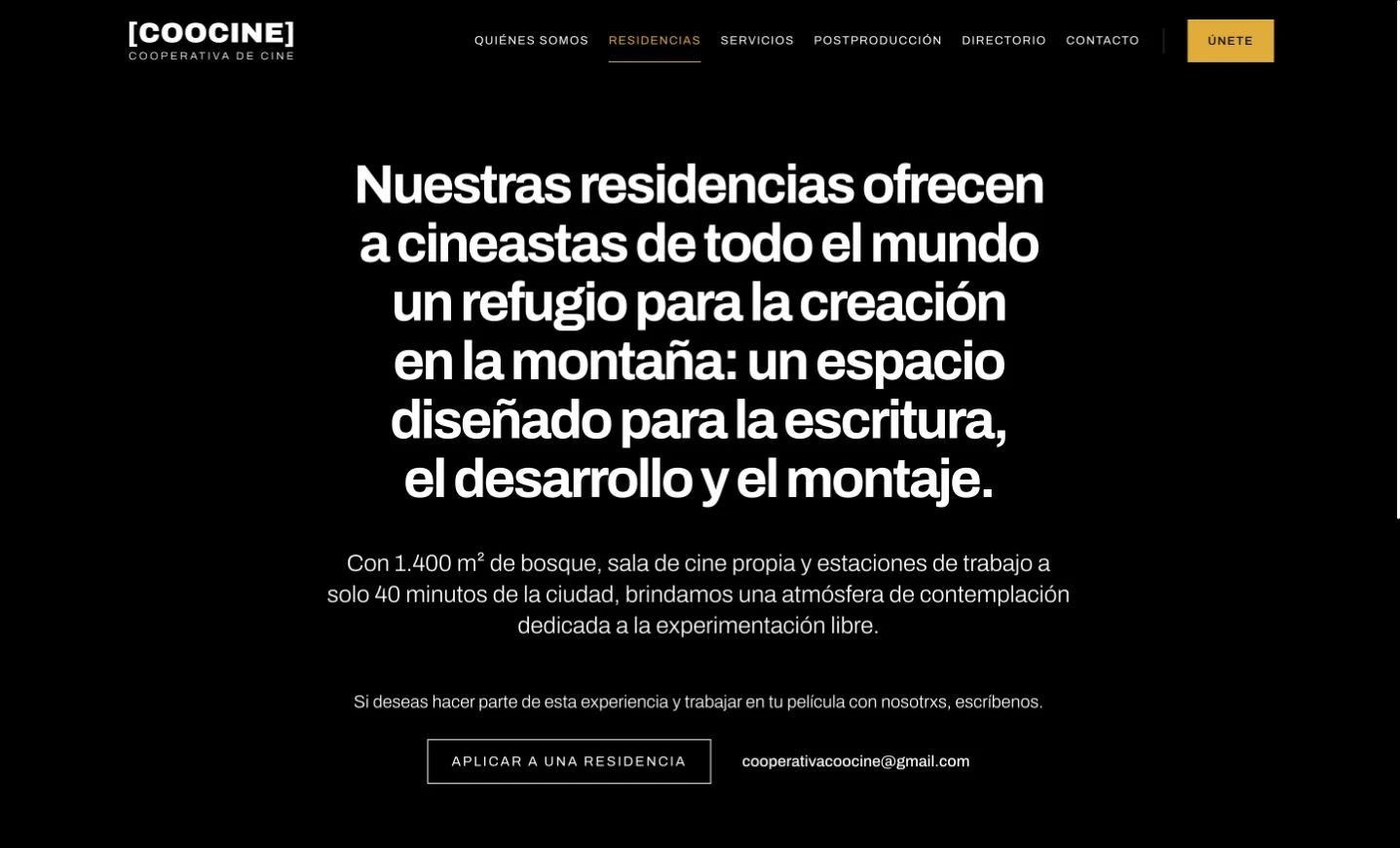 Página de residencias de Coocine con presentación, enlace para postularse y galería de imágenes